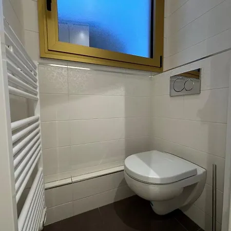 Luxury Apt, Eiffel View, Golden Triangle *