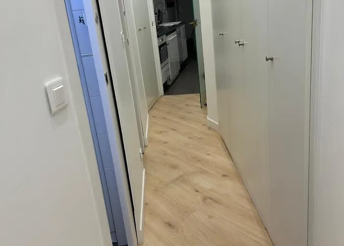 Διαμέρισμα Luxury Apt, Eiffel View, Golden Triangle *